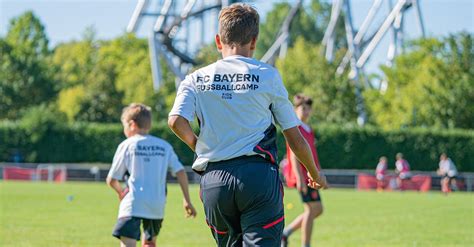 2 x Plätze für das FC Bayern KidsClub Fußballcamp im Europa Park