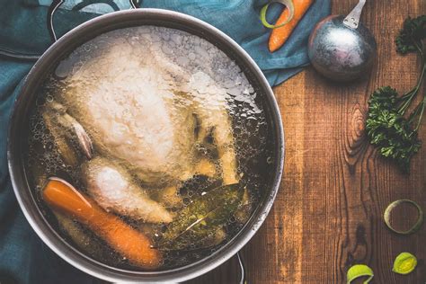 Cappone Bollito Come Mantenere La Carne Tenera