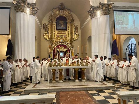 Misa Crismal En La Catedral De Valencia Este Martes Santo