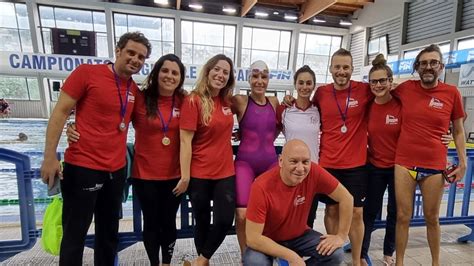 Record Di Medaglie Per La Abc Nuoto Pisa Ai Campionati Regionali Master