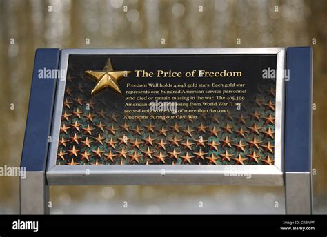 Plaque National World War Ii Memorial Hi Res Stock Photography And