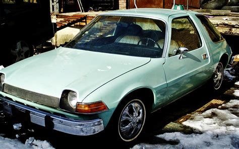 Fishbowl on Wheels: 1975 AMC Pacer