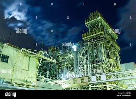 Petrochemical Industrial Plant At Night Stock Photo Alamy