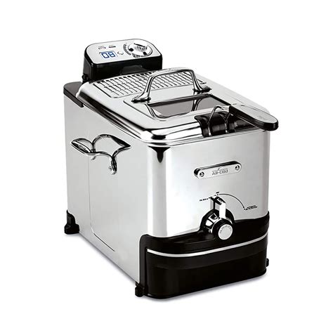 The 7 Best Deep Fryers of 2023 | Tested by Food & Wine