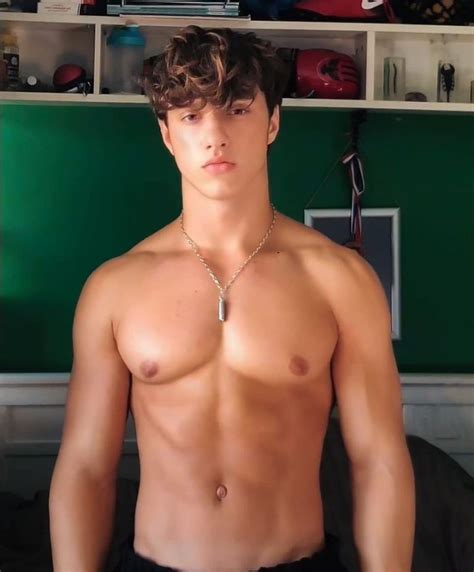 Hot Dudes Good Mood On Twitter RT AlkisIpa