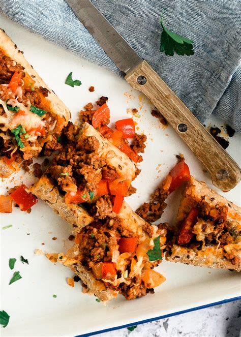 Gevuld Stokbrood Met Gehakt Uit Paulines Keuken