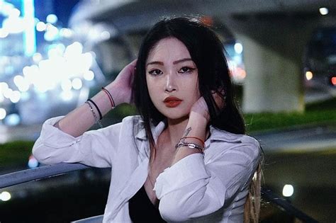 Nhan sắc hớp hồn của hot girl eSport từng giành huy chương cho Việt Nam tại SEA Games