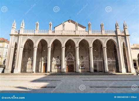 Facade of Santo Stefano Cathedral in Piazza Duomo in the Historical ...