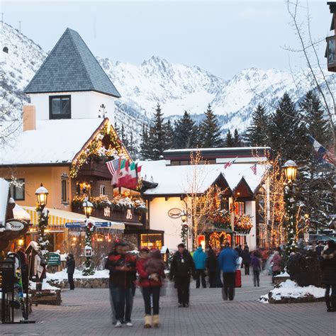 How to Hack, Navigate, and Most Importantly Ski Vail Mountain | Vail