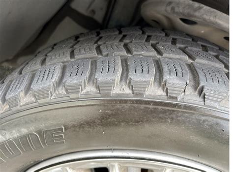 How To Use Tire Wear Patterns To Identify Vehicle Problems The Manual