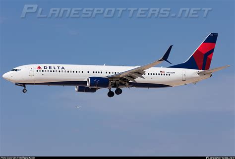 N853DN Delta Air Lines Boeing 737 932ER WL Photo By Wolfgang Kaiser