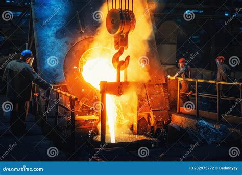 process  casting  foundry liquid molten metal pouring  ladle