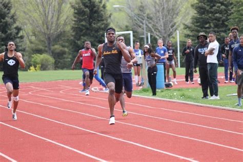 Photos 2021 Summer Olympian Kenny Bednarek Former Indian Hills Star