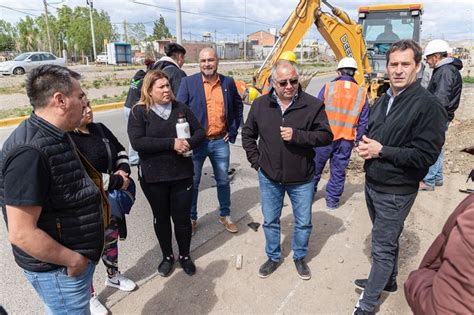 Más de 700 familias se beneficiarán con obras de agua y cloaca