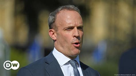 Who is Dominic Raab, Boris Johnson's stand-in? – DW – 04/07/2020