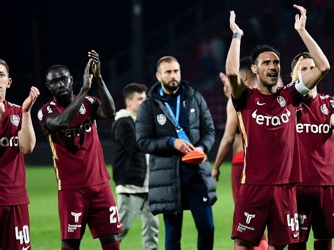 De La La Cum I A Montat Conducerea Lui Cfr Cluj Pe