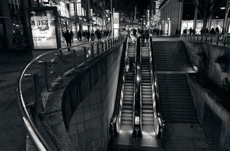 S Bahn Station Stadtmitte Stuttgart Amselchen Flickr