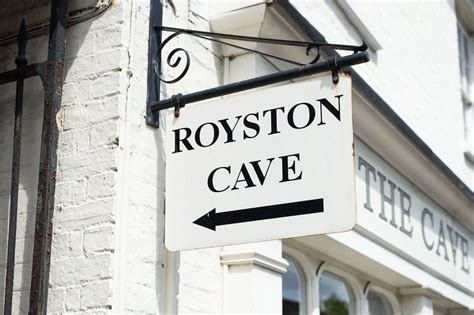 Royston Cave - Royston Town