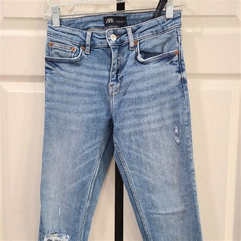 Zara Size 6 Mid Waist Cropped Ankle Jeans Skinny Raw Hem Stretch Medium