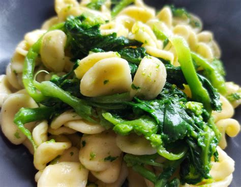 Orecchiette With Broccoli Rabe Orecchiette Alle Cime Di Rapa The