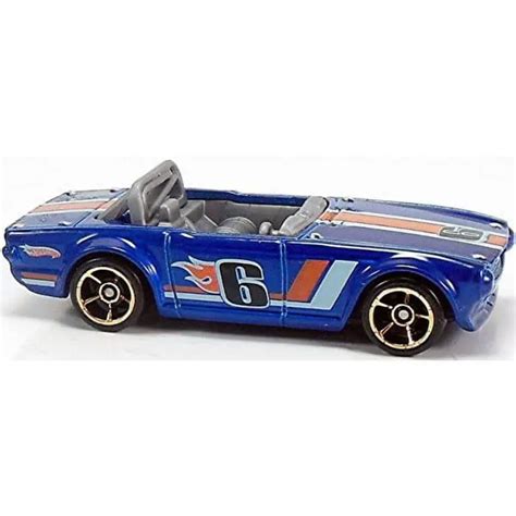 Hot Wheels Faster Than Ever Triumph TR Universo Hot Wheels