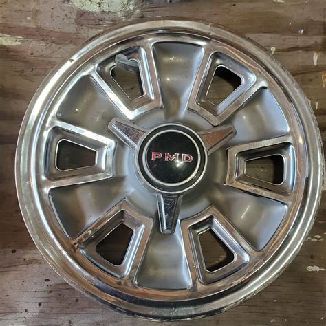 Pontiac Pmd Firebird Tempest Spinner Hubcap Wheel Cover Oem