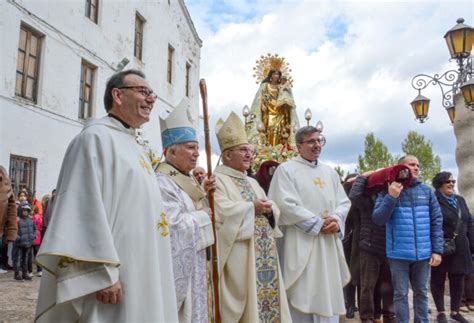 La imagen peregrina de la Virgen de los Desamparados visitó el