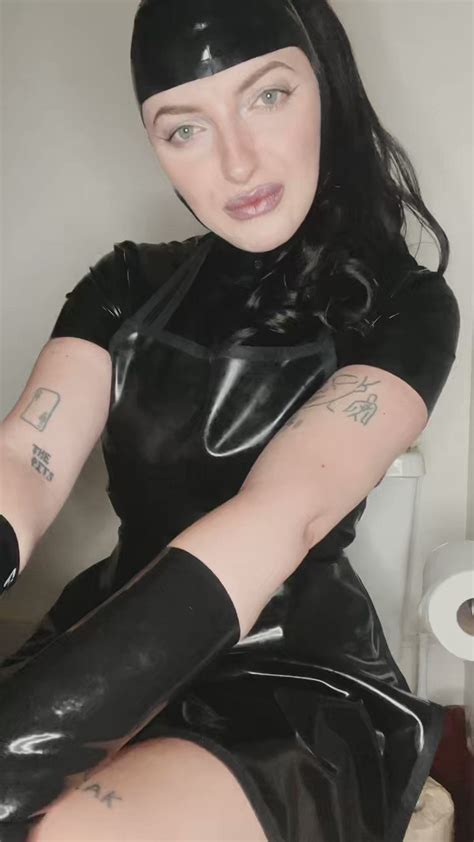 Nila Fix Los Angeles Dominatrix On Twitter W We Love A Good Mouth Soaping