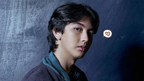 5 Sinetron dan Film Ari Irham yang Menarik untuk Ditonton dari Genre Romantis hingga Horor | Orami