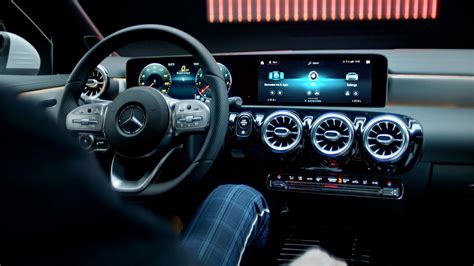 Mbux La Réalité Augmentée Dans La Mercedes Benz Class S