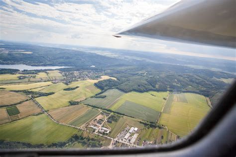 Lot Szybowcem w Opolu start za wyciągarką Prezentmarzeń