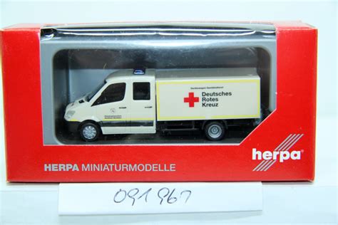 Herpa Mercedes Benz Sprinter Doppelkabine Mit Kofferaufbau