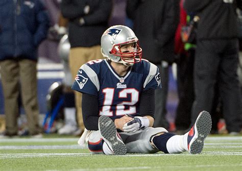 Tom Brady Returns To Practice After Injury Scare Could Play Friday