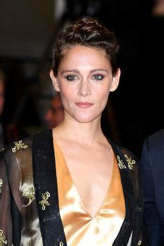 8 Hot Sexy Ariane Labed Bikini Pics