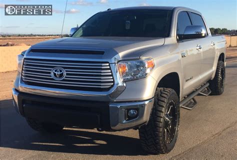 Toyota Tundra With X Fuel Maverick And R Toyo Tires