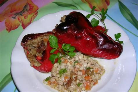 Stuffed Peppers With Raisins 4 Recipes