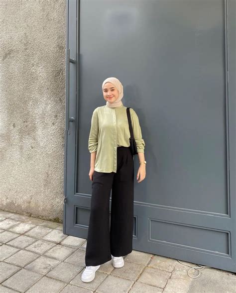 Referensi Ootd Dengan Kemeja Untuk Bukber