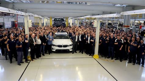 F Brica Do Bmw Group Em Araquari Celebra Anos B Comunica O