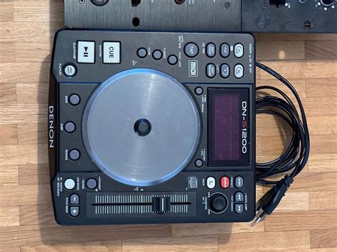 2 Platines CD Denon DNS 1200 Kaufen Auf Ricardo