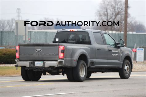 2023 Ford F-350 Super Duty XL Dually In Gray: Photos