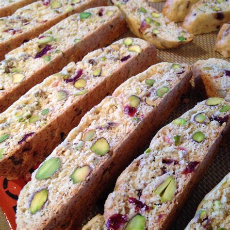 Cranberry Pistachio Biscotti Recipe