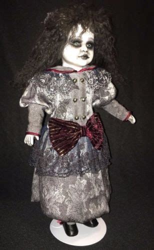 Gothic Girl 2 Fantasma Embrujada Ooak Ensamblaje Arte Muñeca De