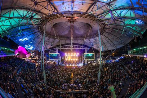 Billy Strings Hartford HealthCare Amphitheater - Bridgeport, CT - Billy ...