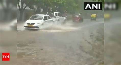 Rain In Delhi Ncr Today Parts Of Delhi Ncr Witnesses Heavy Rain