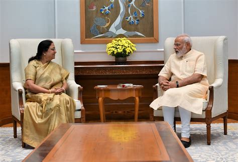 Smt. Baby Rani Maurya, the Governor of Uttarakhand met PM narendramodi ...