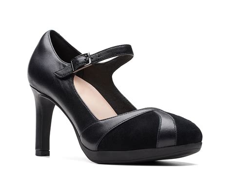 Clarks Ambyr Light Mary Jane Pump In Black Lyst