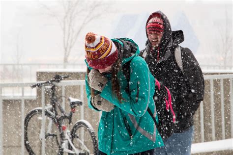 PHOTOS: Winter scenes on campus – Iowa State Daily