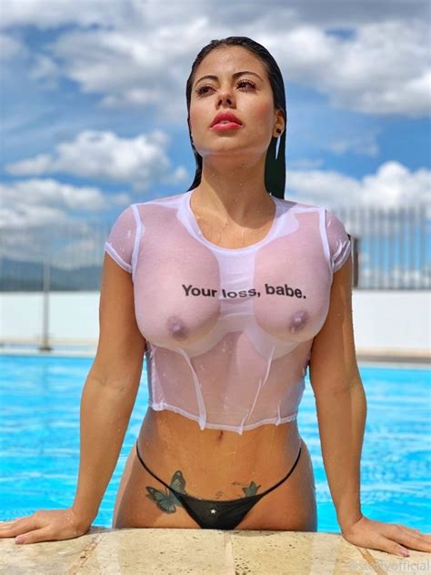 Hot Busty Babe Steffy Moreno Wet T Shirt Smnv Thesexier