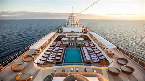 Regent Seven Seas Splendor - Cruise Ship Review | Condé Nast Traveler