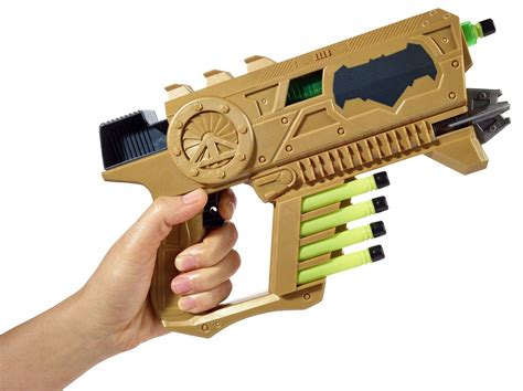 Batman V Superman Dawn Of Justice Kryptonite Strike Blaster Blasters